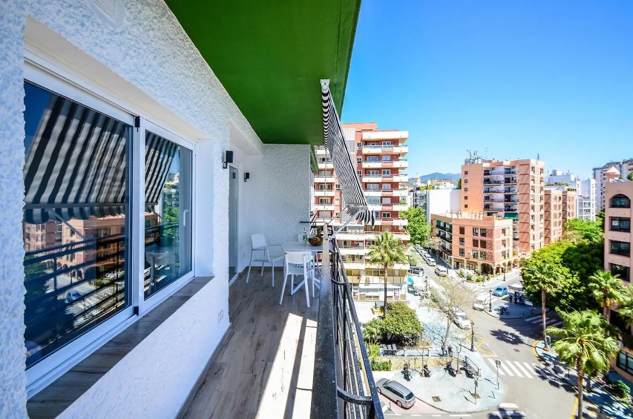 1 Bedroom Apartment Sea View In Center Of Marbella!