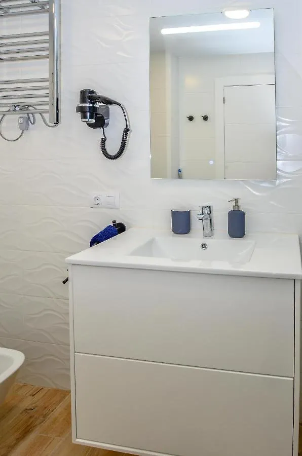 1 Bedroom Apartment Sea View In Center Of Marbella! Marbella