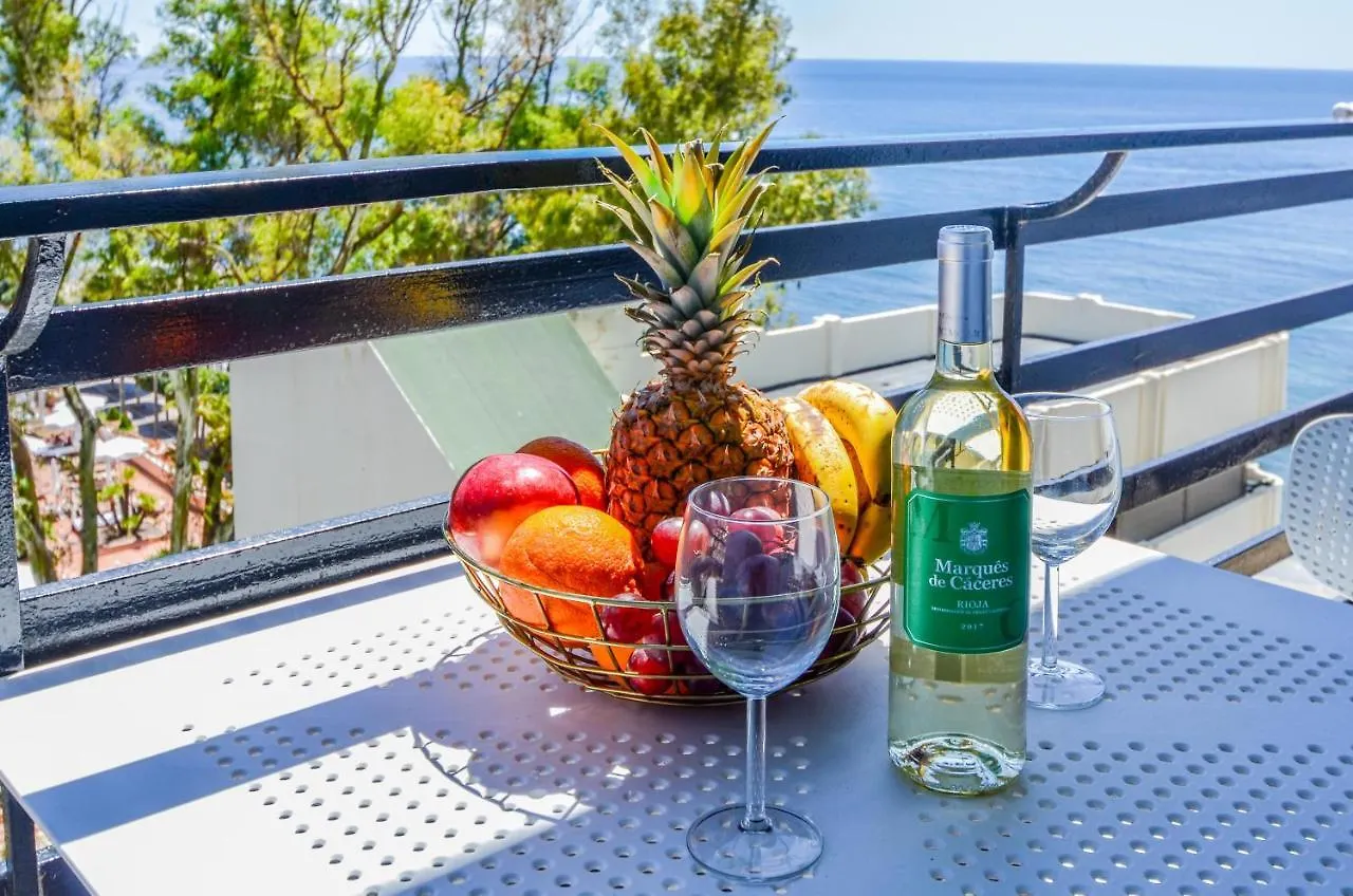 1 Bedroom Apartment Sea View In Center Of Marbella!  Marbella